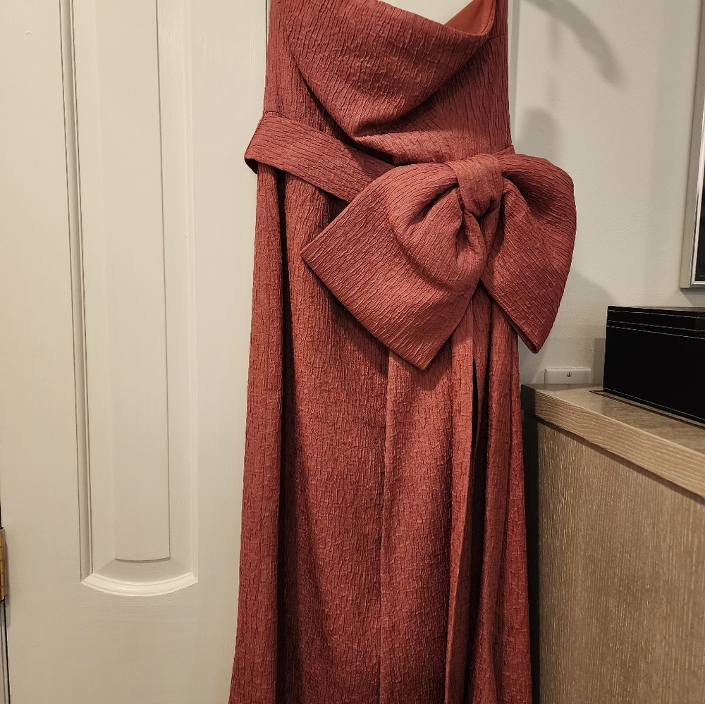 Rebecca Vallance cocktail dress